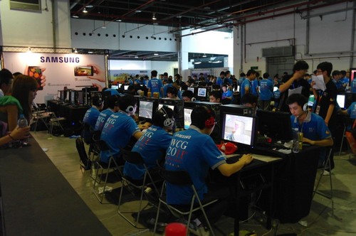 商业收入以 商业收入以