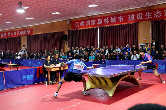 留有足够的 留有足够的